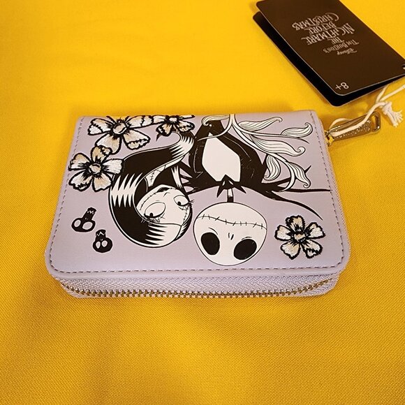 Loungefly Disney NBC Jack & Sally Floral Lavender Floral Zip Wallet NEW - Picture 10 of 12